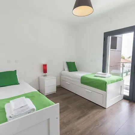 Modern Flat *