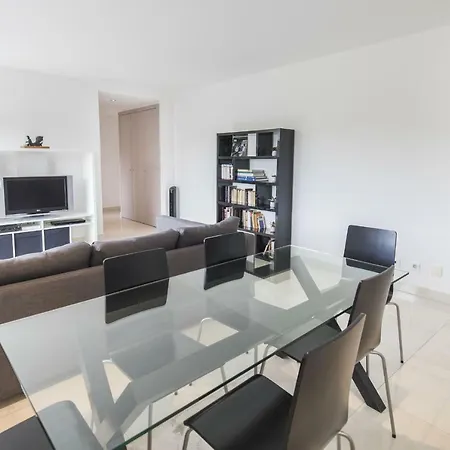 Modern Flat * אסטוריל