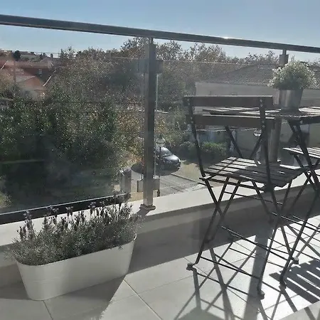 Modern Flat Estoril