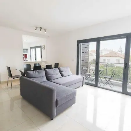 דירה Modern Flat