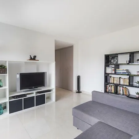 Modern Flat Apartman Estoril